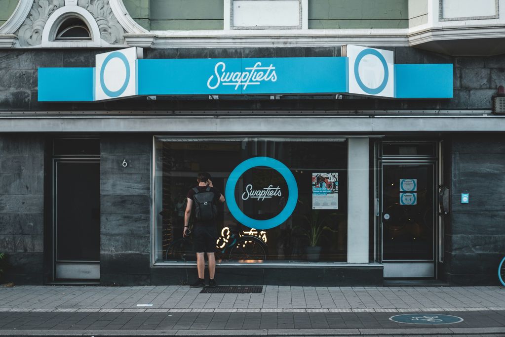 jonathan-kemper-4HS4-OpqrQQ-unsplash