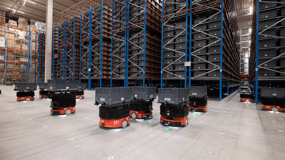 Foto Dematic (AMR oplossing bij Radial in Groningen)