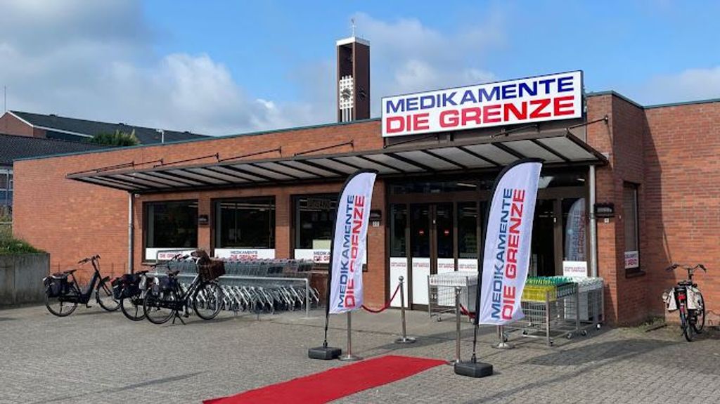 Winkel van Die Grenze, Rijssen. Eigendom foto Die Grenze