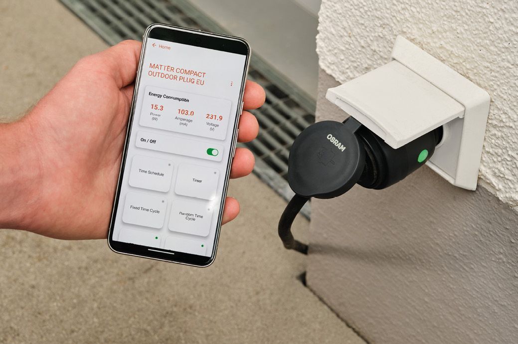 Aanpassing_rechtsonder_Ledvance_asset-13294716_Application_Pictures_SMART_PLUS_WIFI_MATTER_COMPACT_OUTDOOR_PLUG_EU_OSRAM-CloseUp
