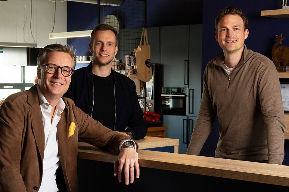 007obsession 960x640