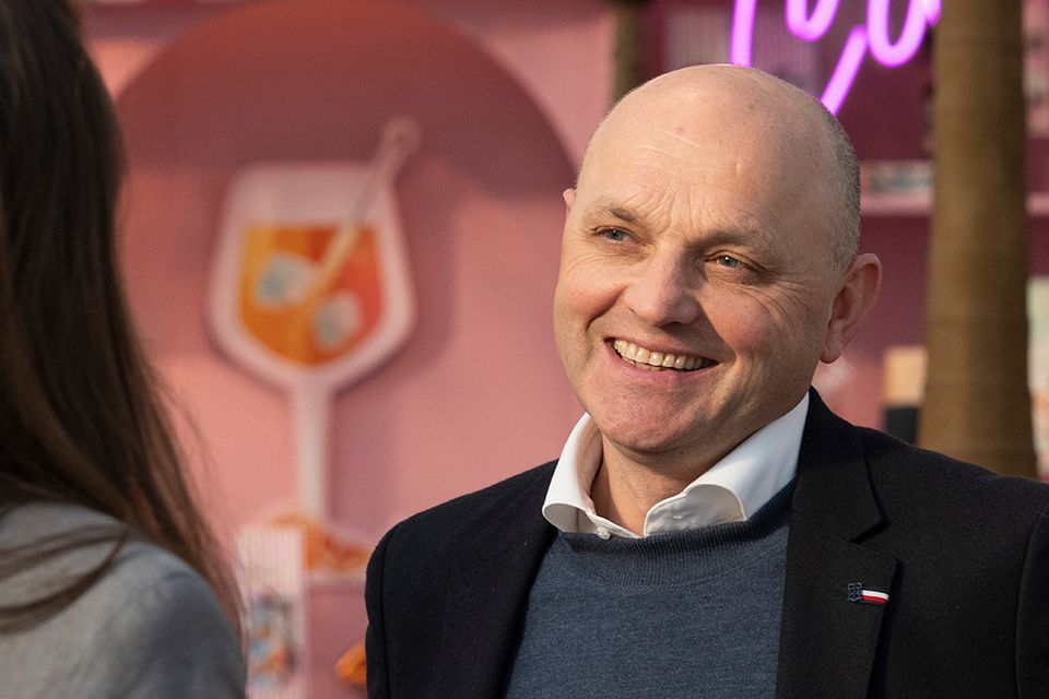 009show up thomas 960x640