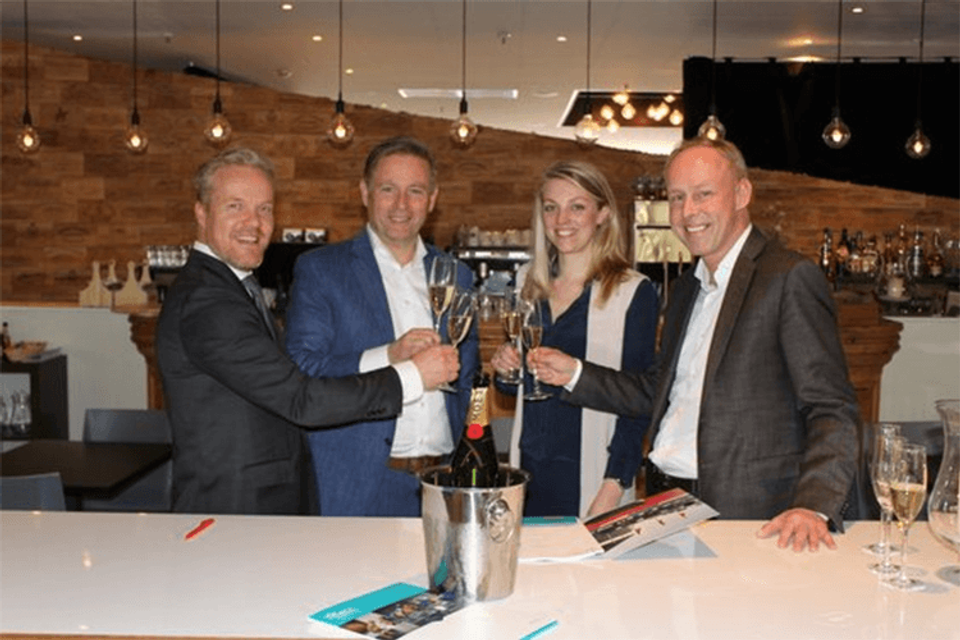 Rob van de Wiel, Algemeen Directeur MECC Maastricht, Marc Liethof, Algemeen Directeur Breener, MSc. Marloes van Grotel, Directeur Nederlandse Vereniging voor Anesthesiologie en Frank Mimpen, Commercieel Directeur MECC Maastricht.