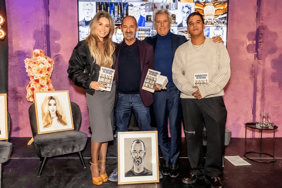 Nikkie Plessen, Roland Kahn, Yvo van Regteren Altena en Guillaume Philibert Chin bij de boeklancering van Karakters in Retail