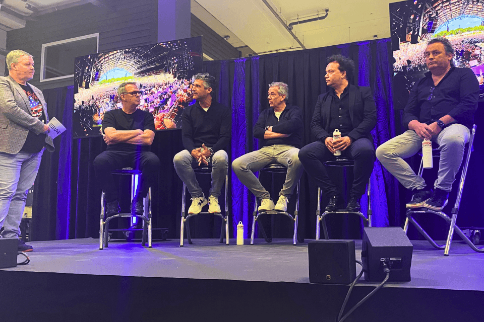 EB Live Panel op Beyond Barrier Lines 2025