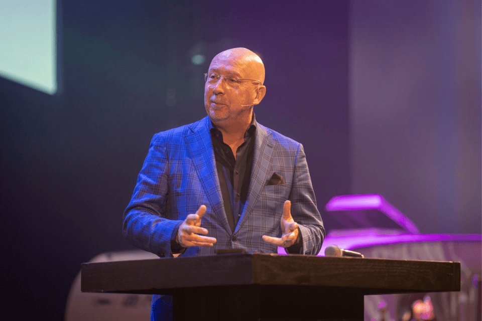 Luc van Bussel discussieert mee tijdens de sessie AI & Events: Hype of Revolutie?
