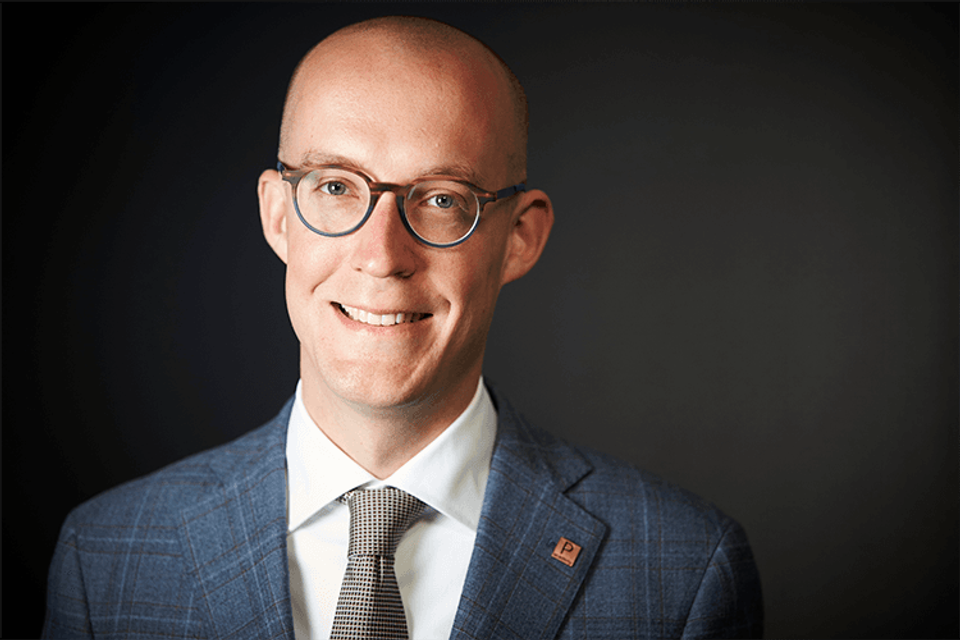 Erik-Jan Ginjaar viert Postillion Hotels 10 jaar