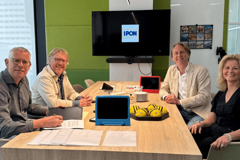 Jaarbeurs neemt IPON over