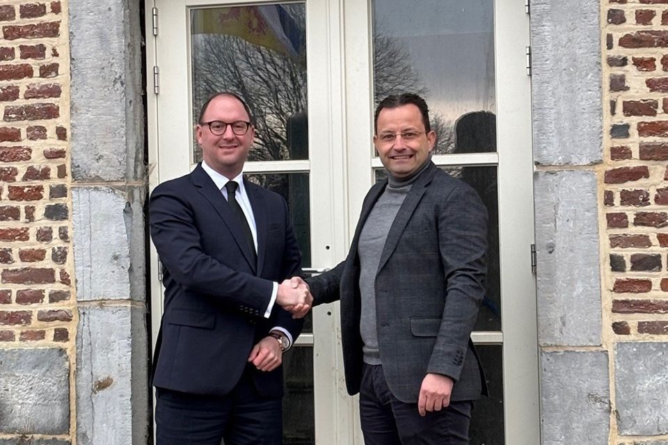 Jurgen Moors_Maastricht Convention Bureau links_met Marc Alofs_Van Oys Maastricht Retreat  930x640