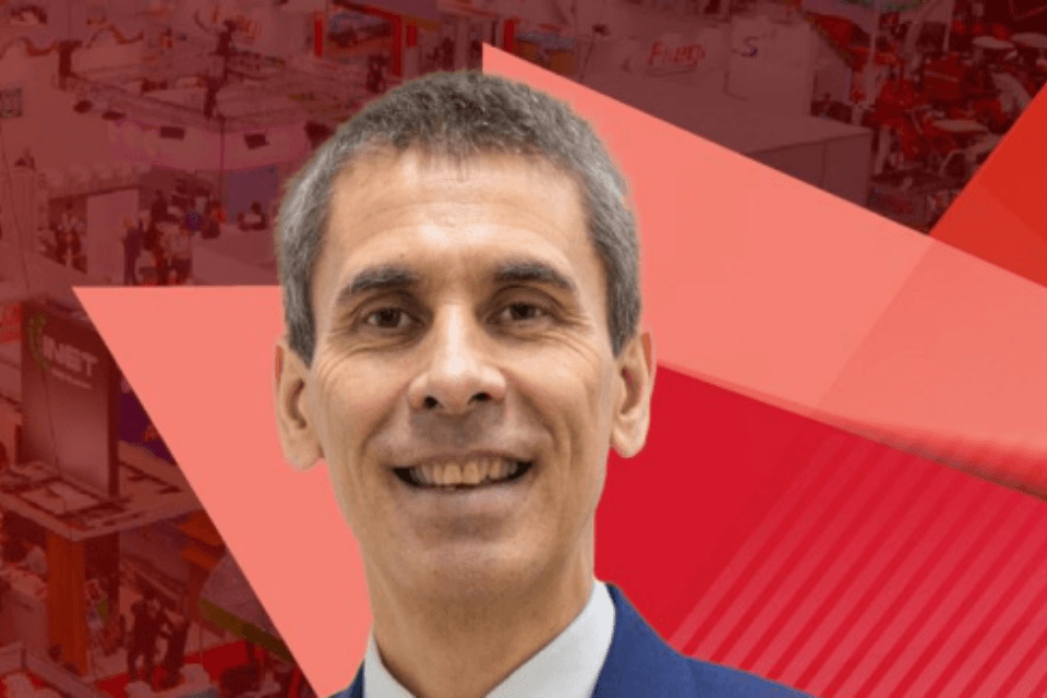 Justin Pau - CEO VNU Asia Pacific