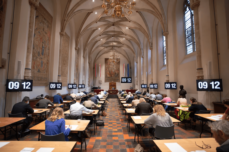Klimaatexamen in het Academiegebouw in Utrecht