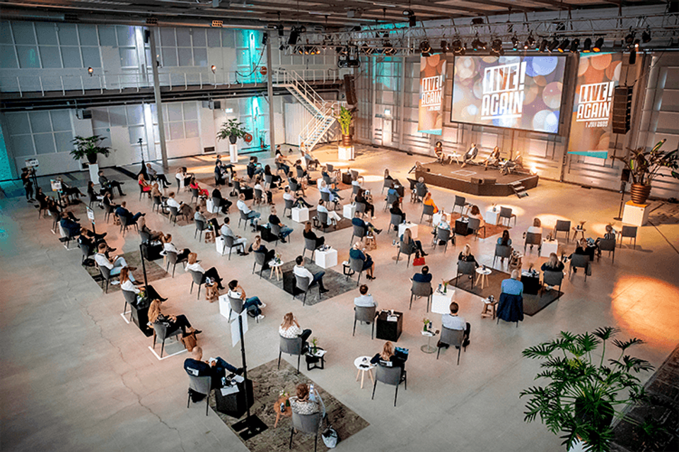 Live Again in Fokker Terminal Den Haag