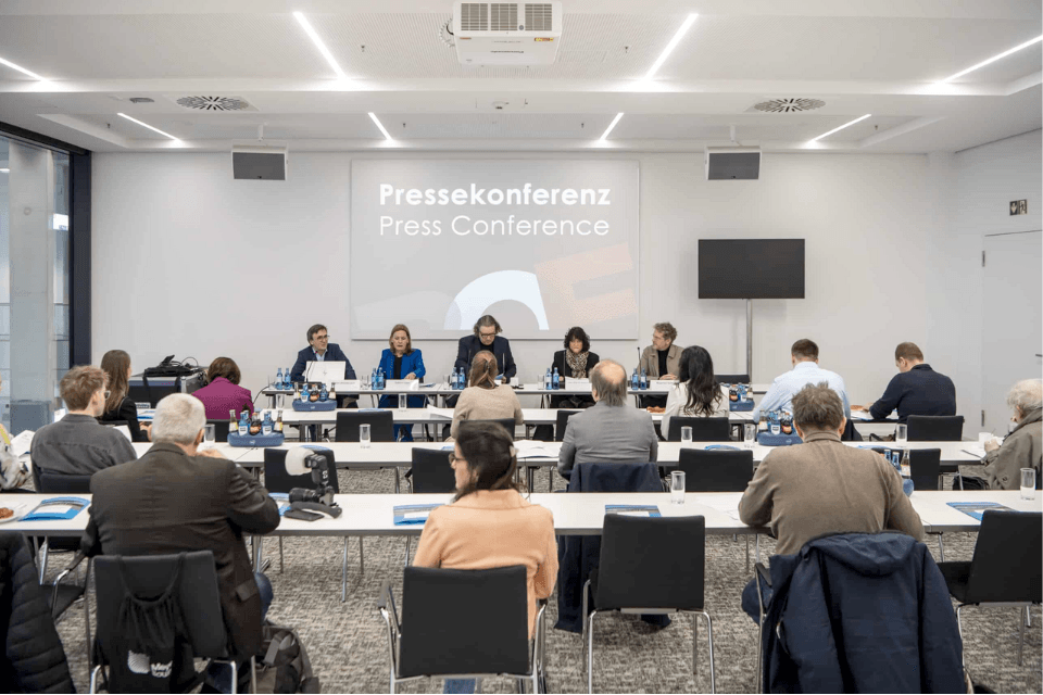 Persconferentie LiveCom Alliance European Industry Survey