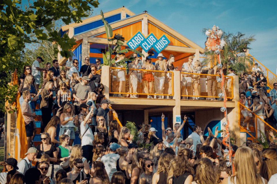 Rabo Club Huis en Mojo