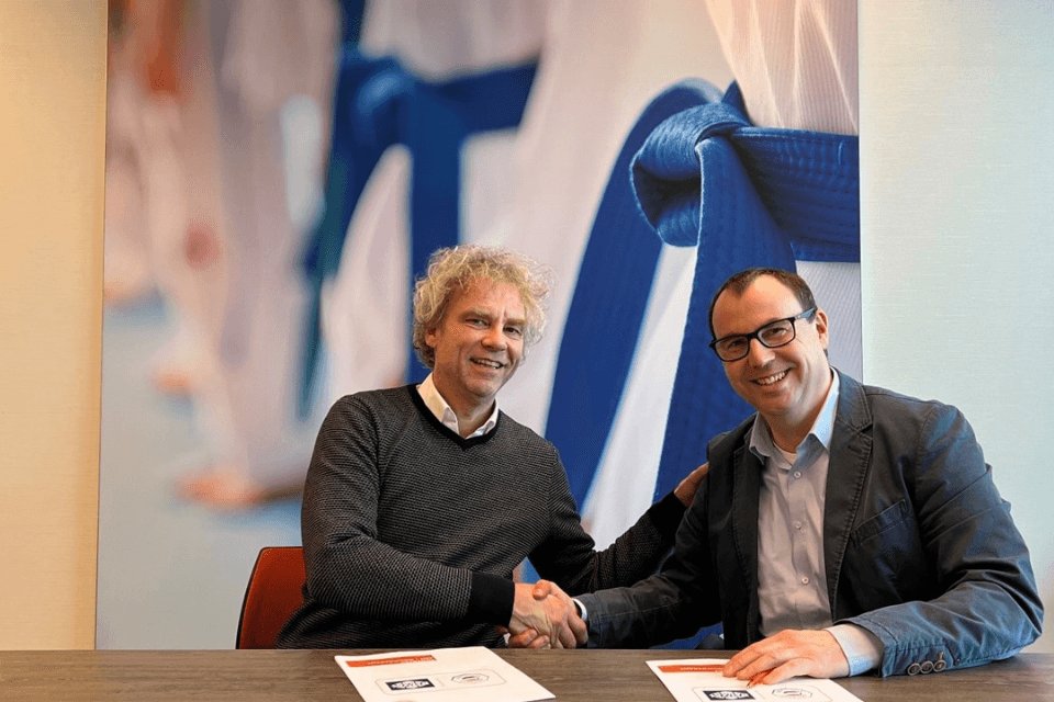 Rob de Groot, algemeen directeur BouwGarant en Rob Geleijnse, algemeen directeur JBN