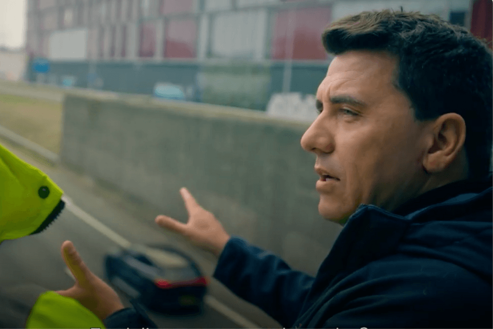 Jan Smit bekijkt de Ring vanboven.