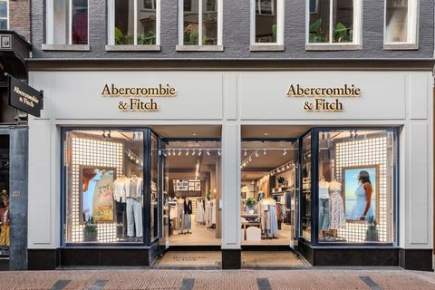 Erfgoed en modern design bij Abercrombie & Fitch in eerste HEMA-pand van Nederland