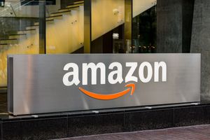 Amazon onttroont Walmart als bedrijf met hoogste omzet